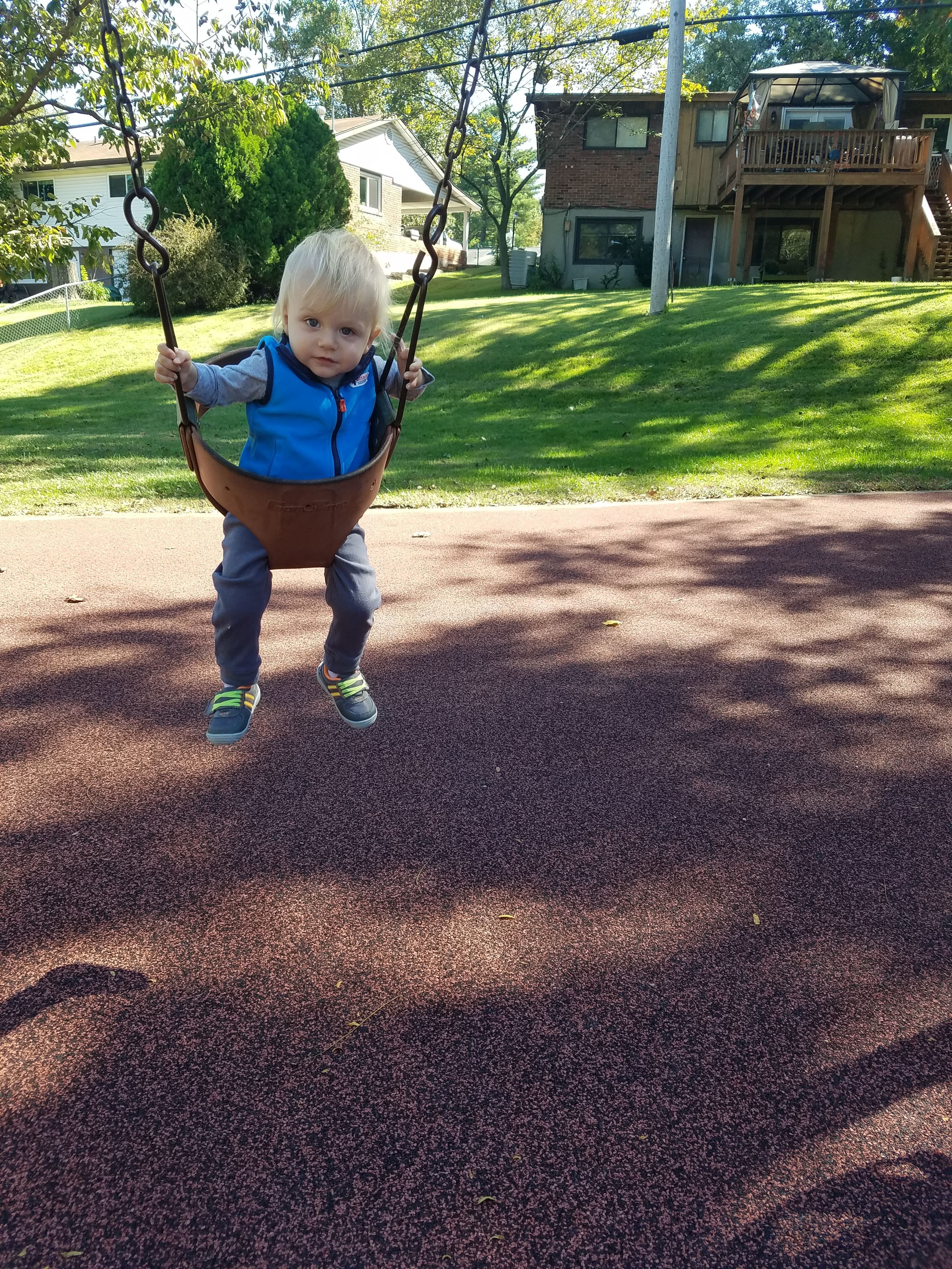 Swinging @ Duck Park
